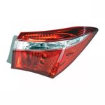 Lanterna Traseira Direita do Toyota Corolla - Magneti Marelli IMM1811005
