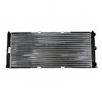 Radiador do Ford Royale, Versailles, Volkswagen Quantum e outros - Valeo TA682002R
