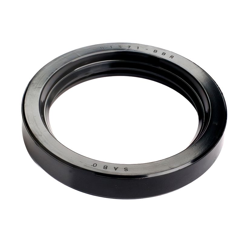 Retentor do Pinhão do CBT 1020, 1090 e 1105 - Sabó 01571BBR